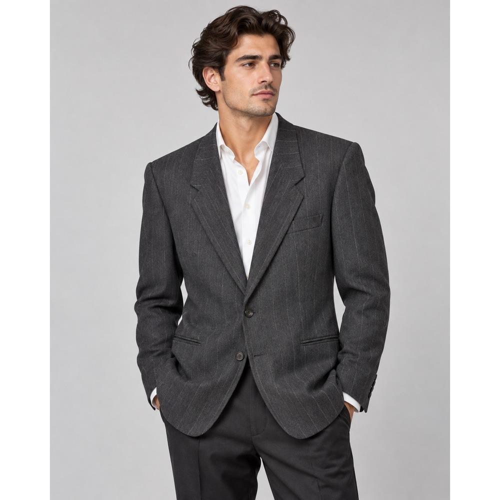 Giorgio Armani Mens Pinstripe Blazer 43R Pure Virgin Wool 2 Button Made in Italy